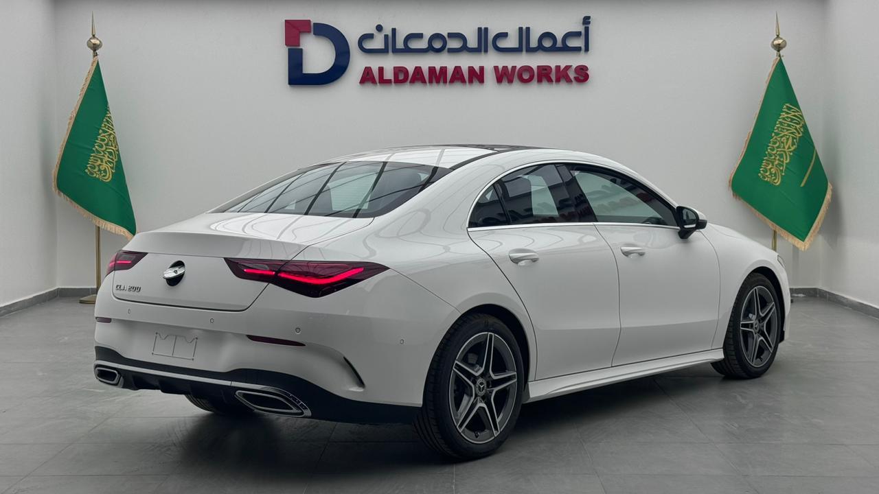 مرسيدس بنز CLA200 موديل 2023