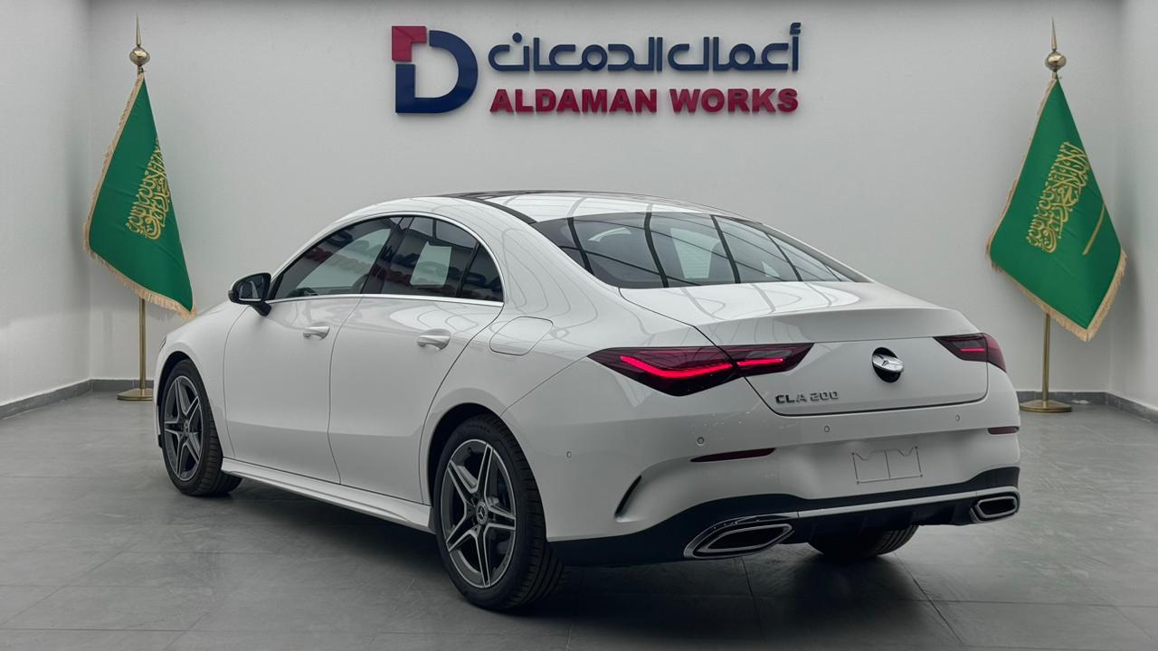مرسيدس بنز CLA200 موديل 2023